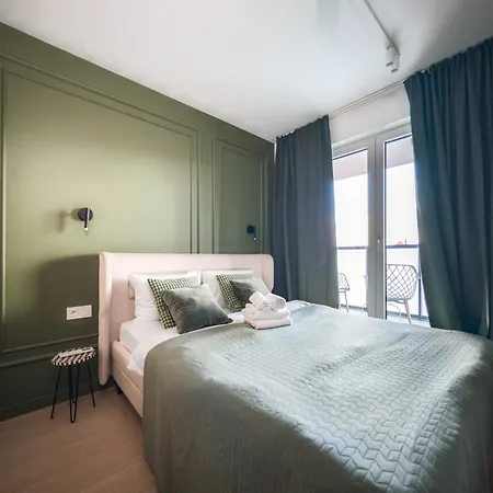 Apartment Botanical Garden Prestige By Bookinghost *