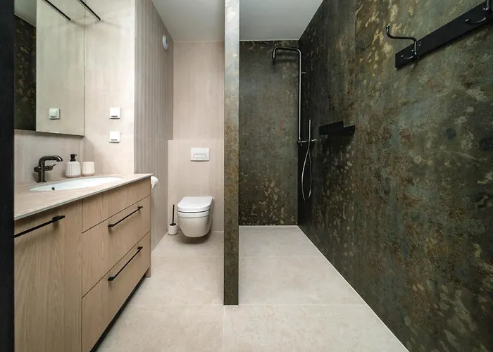 Botanical Garden Prestige By Bookinghost * Wroclaw